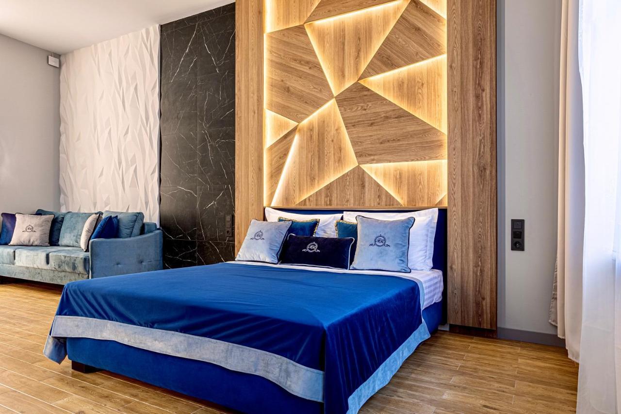 Central Family Boutique Apartments 2 Λβιβ Εξωτερικό φωτογραφία