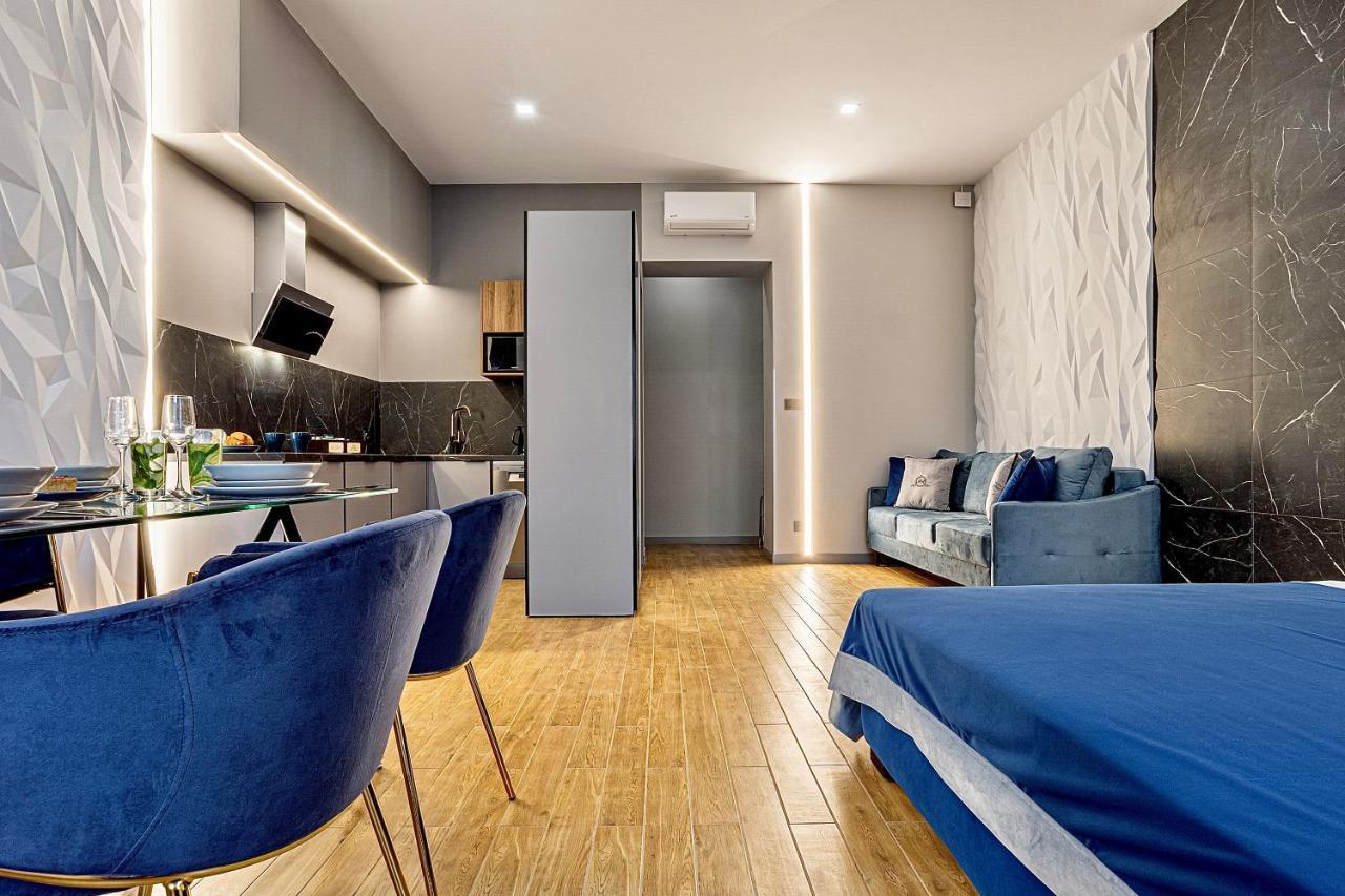 Central Family Boutique Apartments 2 Λβιβ Εξωτερικό φωτογραφία