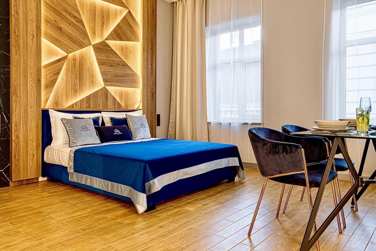 Central Family Boutique Apartments 2 Λβιβ Εξωτερικό φωτογραφία